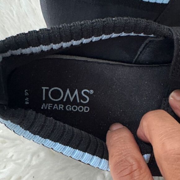 Toms Black Slip-On Sneakers Size 8 - Picture 9 of 10